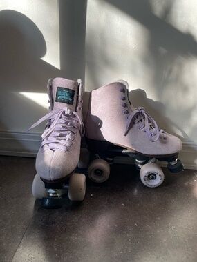 SureGrip Lilac Suede Roller Skates